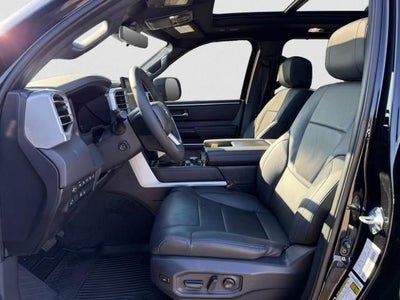 2025 Toyota Sequoia Platinum 4WD (Natl)