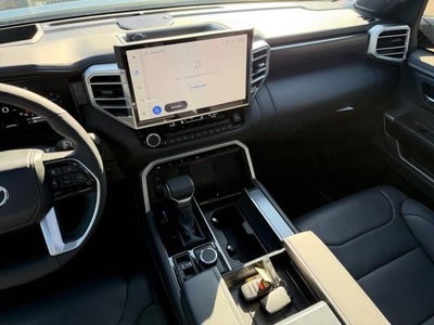 2025 Toyota Sequoia Platinum 4WD (Natl)
