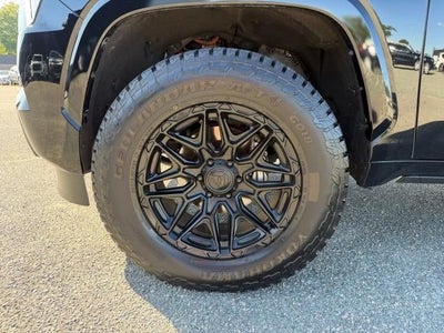 2025 Toyota Sequoia Platinum 4WD (Natl)
