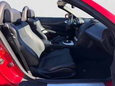 2006 Nissan 350Z 2dr Roadster Grand Touring Manual