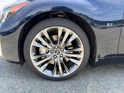 2019 INFINITI Q70 3.7 LUXE