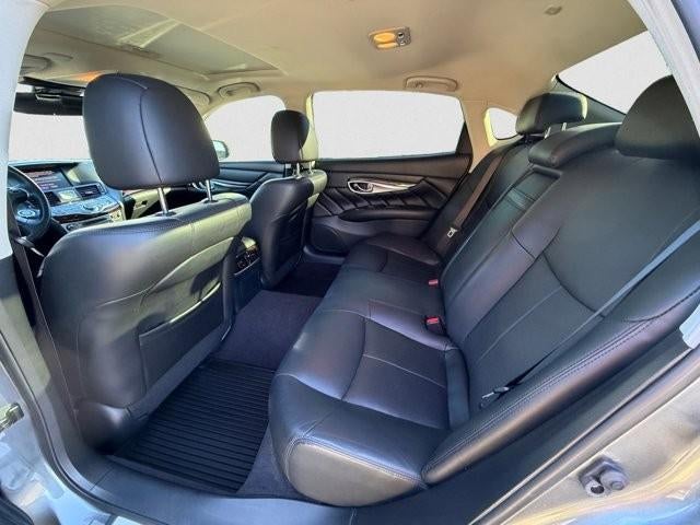 2018 INFINITI Q70L 3.7 LUXE AWD