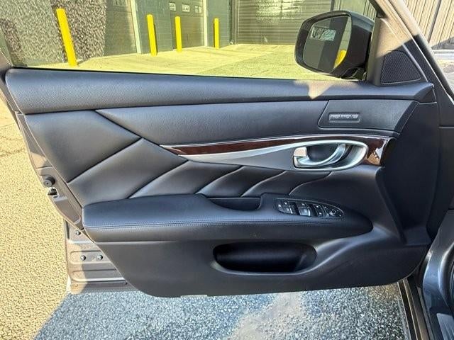 2018 INFINITI Q70L 3.7 LUXE AWD