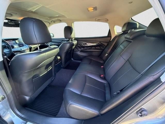 2018 INFINITI Q70L 3.7 LUXE AWD