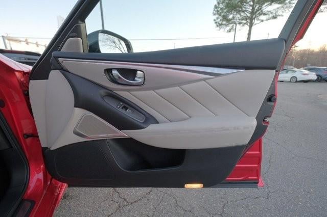 2023 INFINITI Q50 LUXE RWD