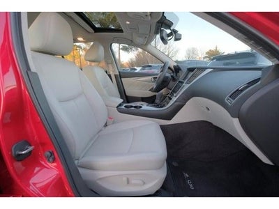 2023 INFINITI Q50 LUXE RWD