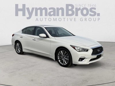2023 INFINITI Q50 LUXE