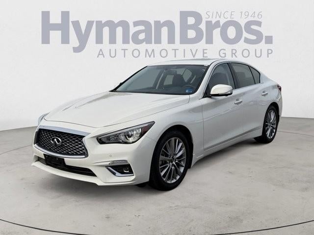 2023 INFINITI Q50 LUXE