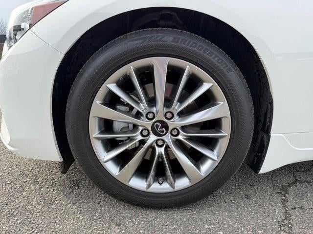 2023 INFINITI Q50 LUXE