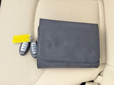 2024 INFINITI QX80 LUXE 4WD