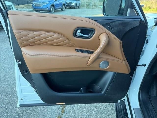 2024 INFINITI QX80 SENSORY 4WD