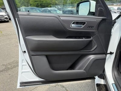 2027 INFINITI QX80 Pure 4WD