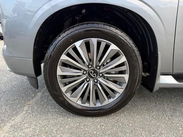 2027 INFINITI QX80 Luxe 4WD