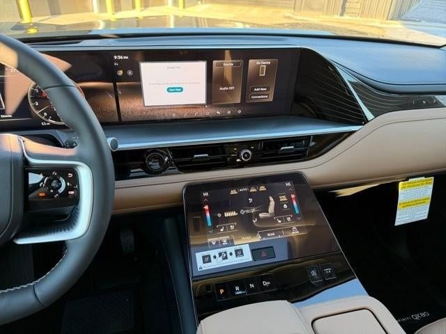 2026 INFINITI QX80 Luxe 4WD