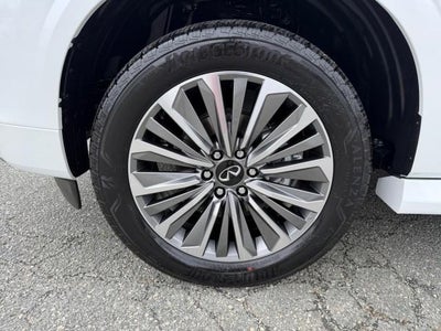 2027 INFINITI QX80 Luxe 4WD