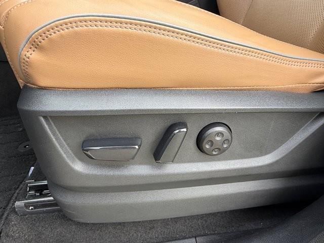 2025 INFINITI QX80 Luxe 4WD