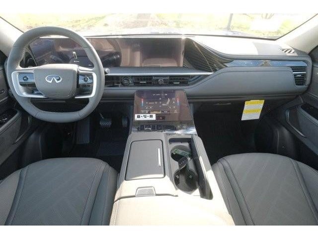 2025 INFINITI QX80 Luxe 4WD