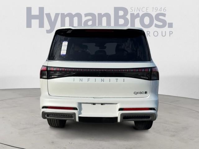2026 INFINITI QX80 LUXE