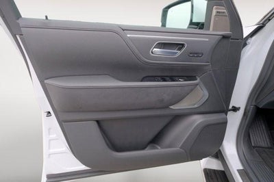 2025 INFINITI QX80 Sensory 4WD