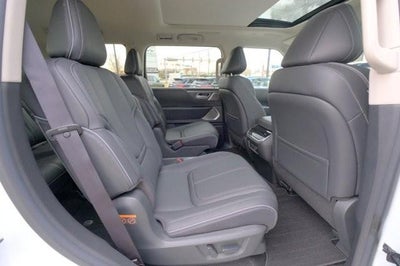 2025 INFINITI QX80 Sensory 4WD