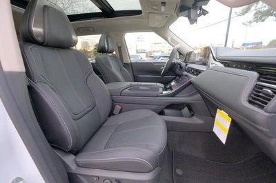 2025 INFINITI QX80 Sensory 4WD