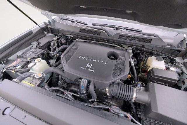 2025 INFINITI QX80 Sensory 4WD