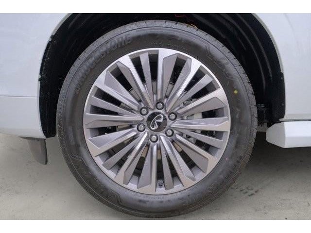 2025 INFINITI QX80 Sensory 4WD