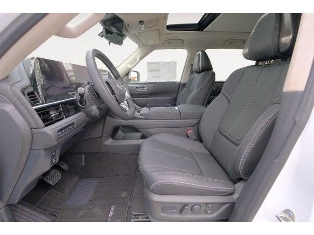 2025 INFINITI QX80 Sensory 4WD