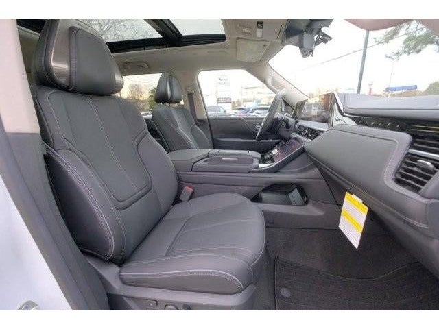 2025 INFINITI QX80 Sensory 4WD