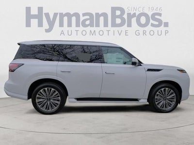 2025 INFINITI QX80 Sensory 4WD