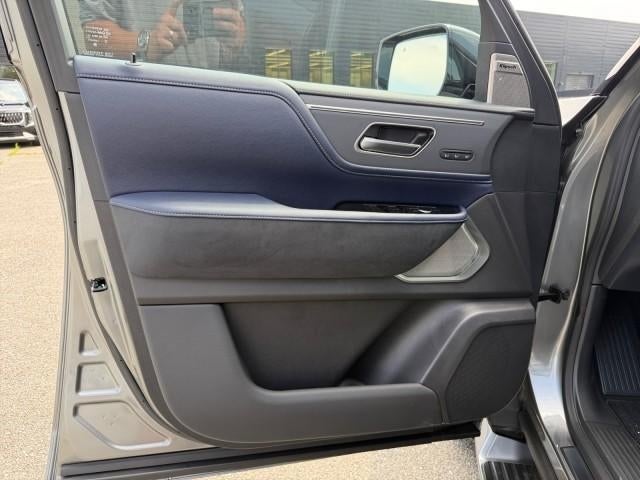2027 INFINITI QX80 Sport 4WD
