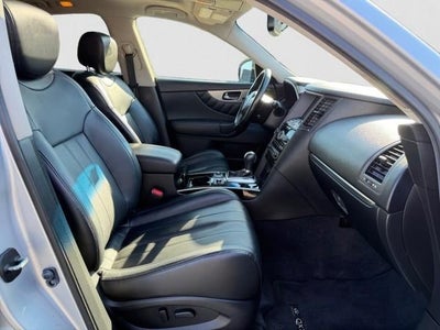 2017 INFINITI QX70 AWD