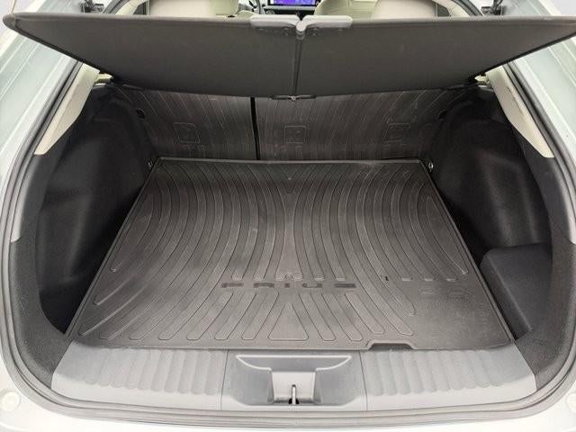 2023 Toyota Prius XLE AWD (Natl)