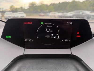2023 Toyota Prius XLE AWD (Natl)