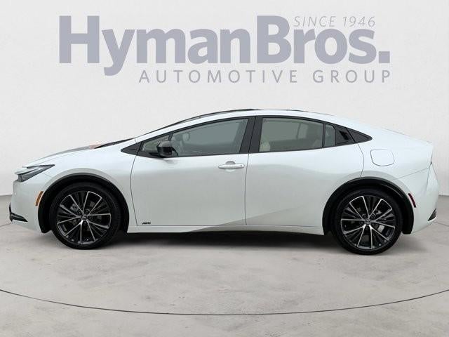 2024 Toyota Prius Limited AWD (Natl)
