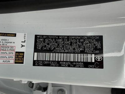 2024 Toyota Prius Limited AWD (Natl)