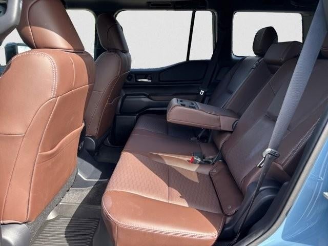 2025 Toyota Land Cruiser 4WD (Natl)