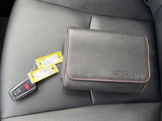 2022 Toyota 4Runner TRD Sport 4WD (Natl)