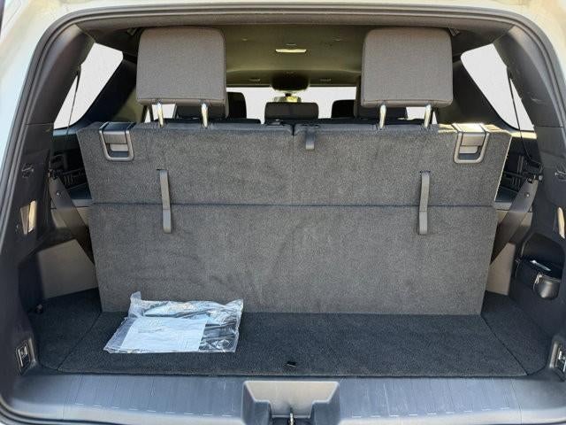 2025 Toyota 4Runner SR5 4WD (GS)