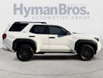 2025 Toyota 4Runner SR5 4WD (GS)