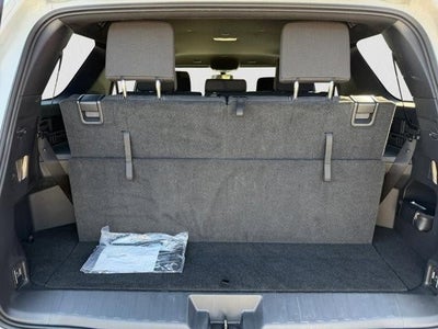 2025 Toyota 4Runner SR5 4WD (GS)