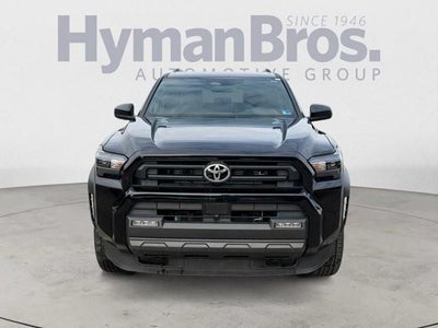 2025 Toyota 4Runner SR5 4WD (GS)