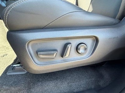 2025 Toyota 4Runner Hybrid Limited 4WD (Natl)