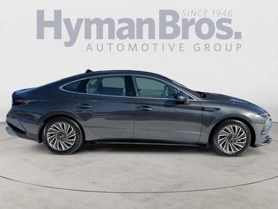 2025 Hyundai SONATA Hybrid Limited FWD