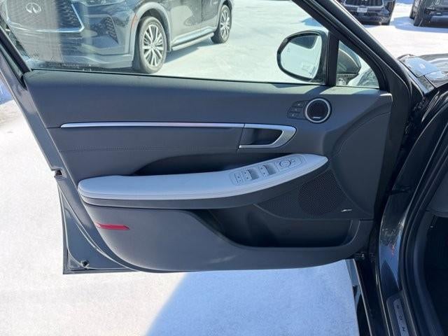 2025 Hyundai SONATA Hybrid Limited FWD