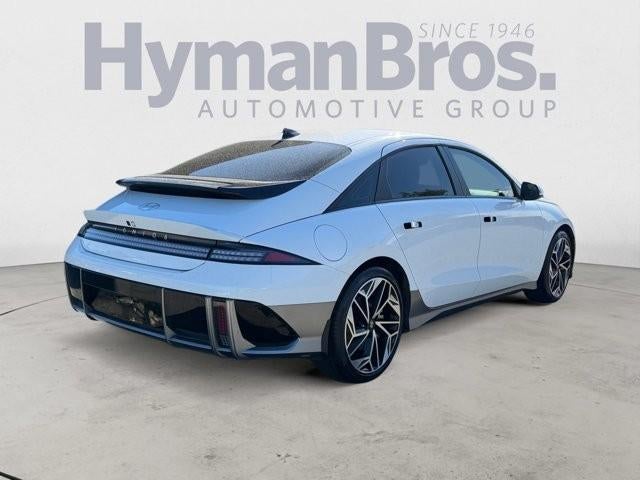 2024 Hyundai IONIQ 6 SEL RWD