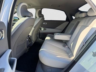 2024 Hyundai IONIQ 6 SEL RWD