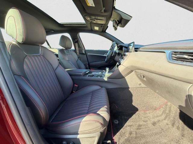 2025 Genesis G70 2.5T AWD