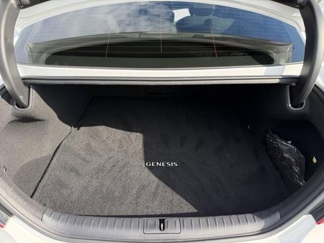 2023 Genesis G70 2.0T RWD