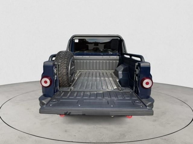 2025 INEOS Grenadier Quartermaster Fieldmaster Edition 4x4